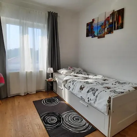 Ela Apartman *